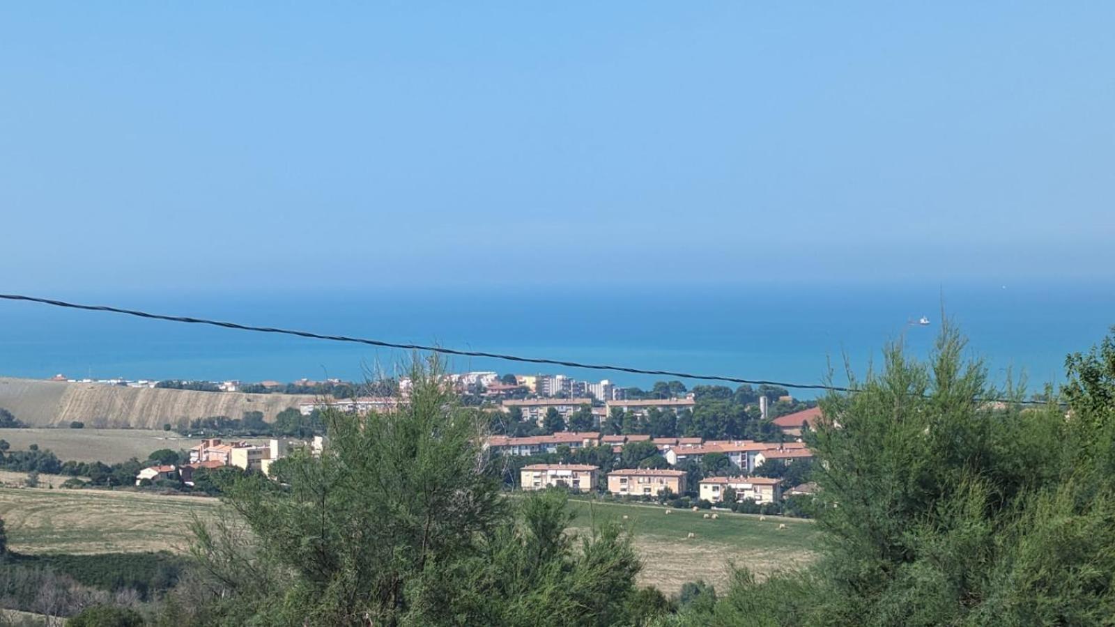 Le Tamerici B&B Ancona Luaran gambar